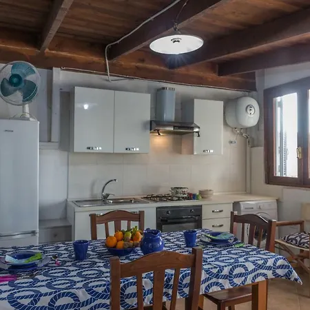 Casa Ezio 2 Pp Vista Mare Casa vacanze *